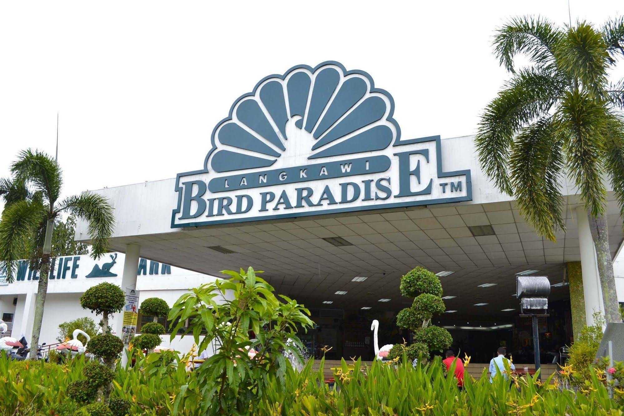 Citin Langkawi By Compass Hospitality Hotel Kuah Exterior foto